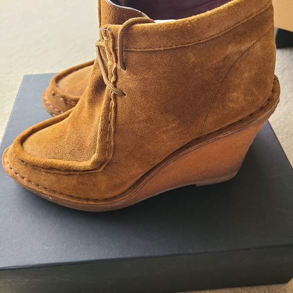 Marc by Marc Jacob's Crepe Wedge - Picture 5 of 7